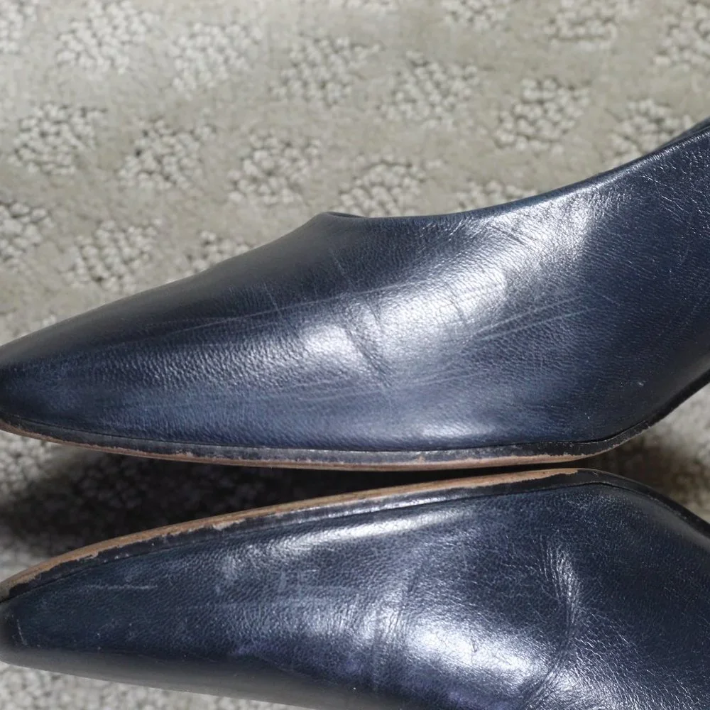 Etienne Aigner Seville Size 9.5 Navy Blue 2.5